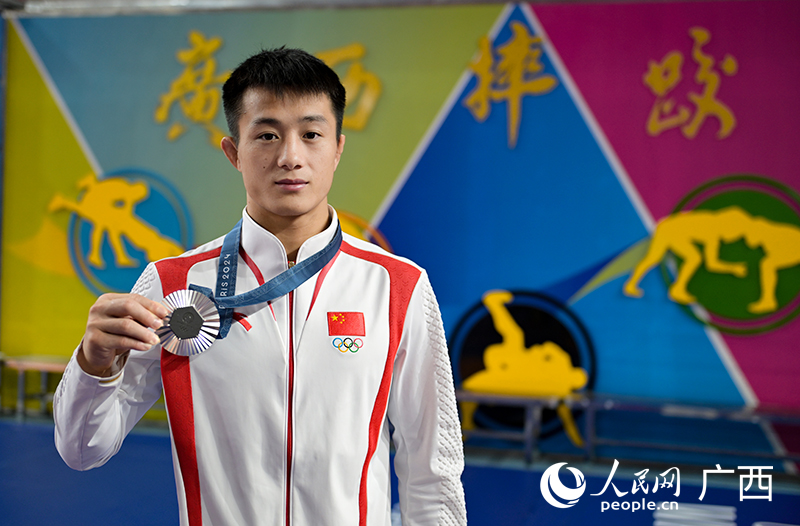 廣西摔跤運(yùn)動(dòng)員曹利國(guó)。人民網(wǎng) 雷琦竣攝