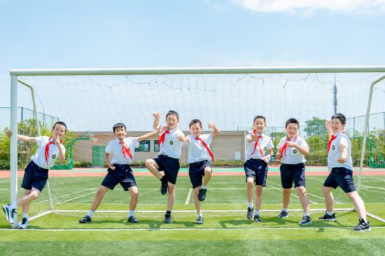 重慶高新區(qū)學子。